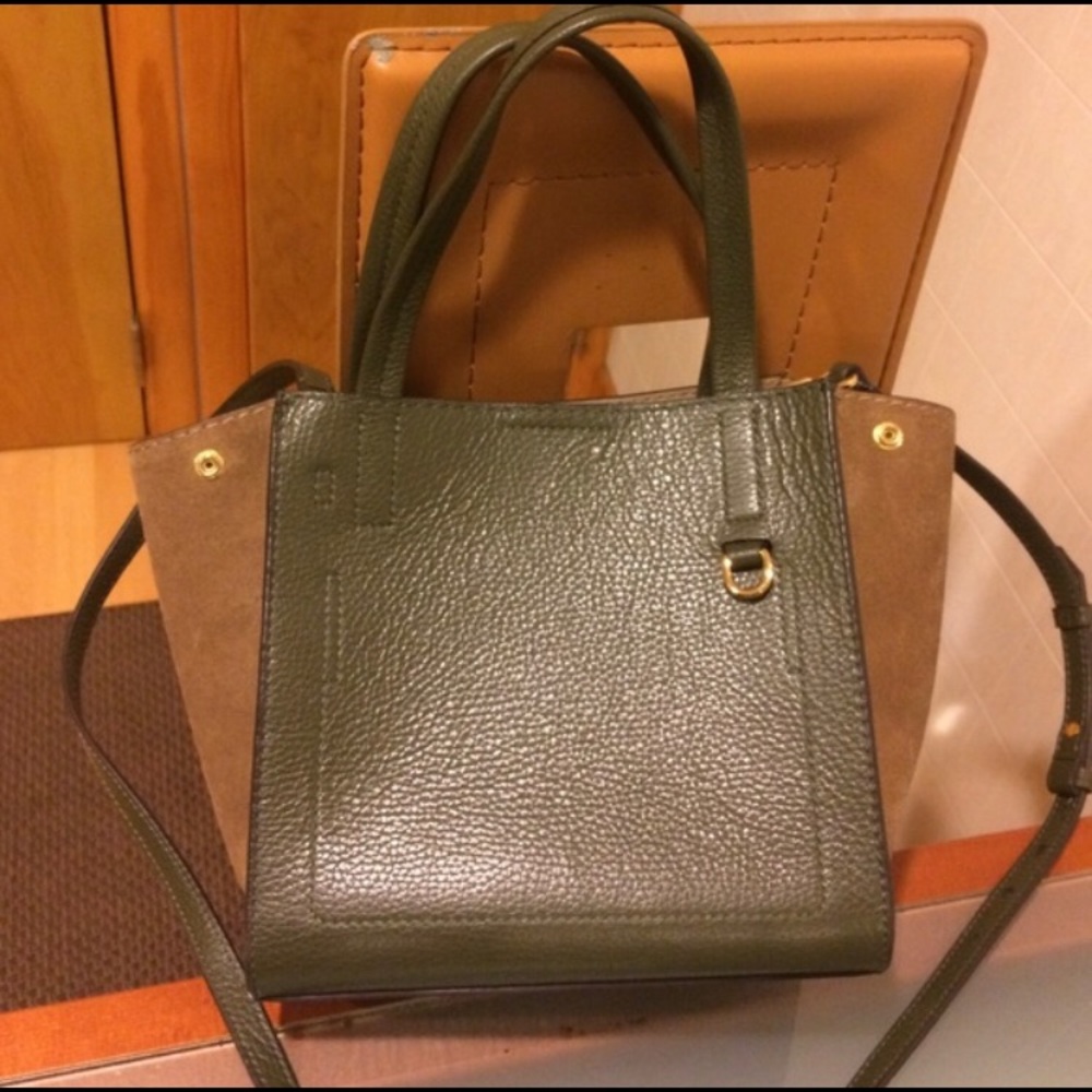 Banana Republic All Leather Tote